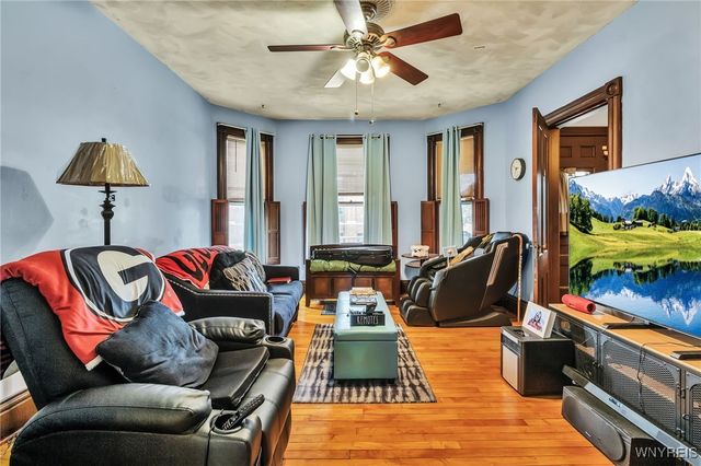 155 Chestnut Street, Lockport City, NY 14094