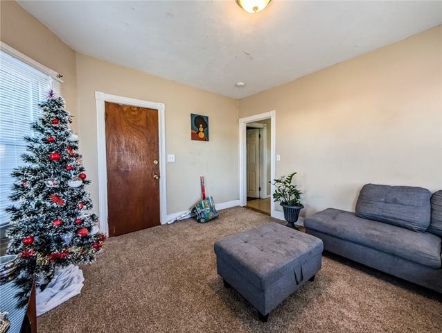 39 John Street, Pawtucket, RI 02860