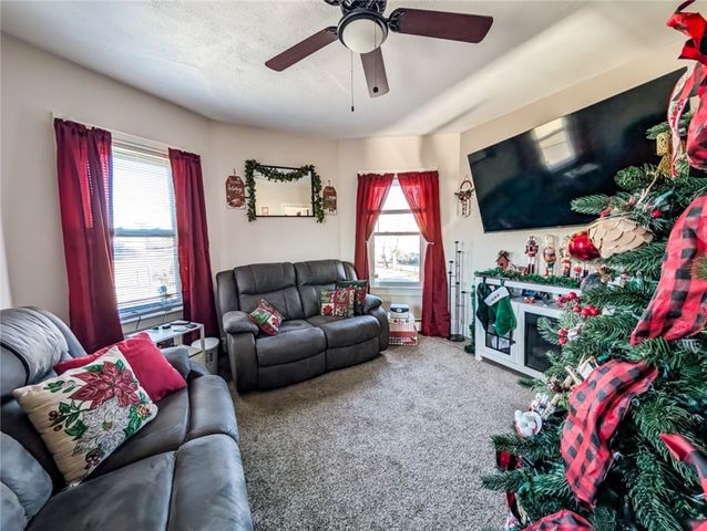 39 John Street, Pawtucket, RI 02860