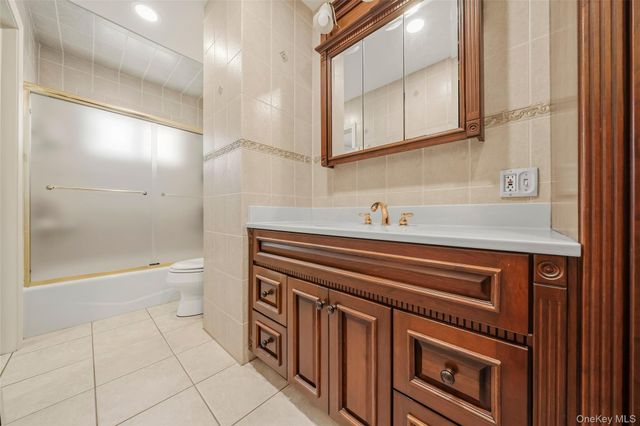 6 Liberty Court, Washingtonville, NY 10992