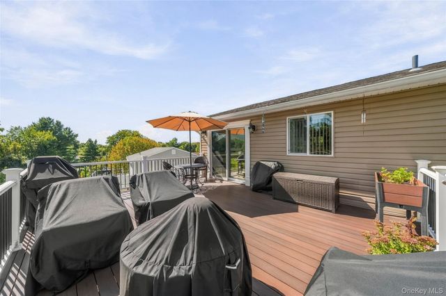 6 Liberty Court, Washingtonville, NY 10992
