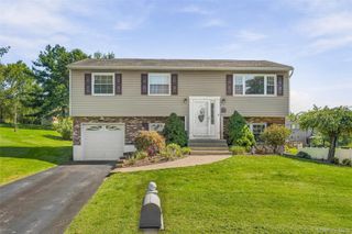 6 Liberty Court, Washingtonville, NY 10992