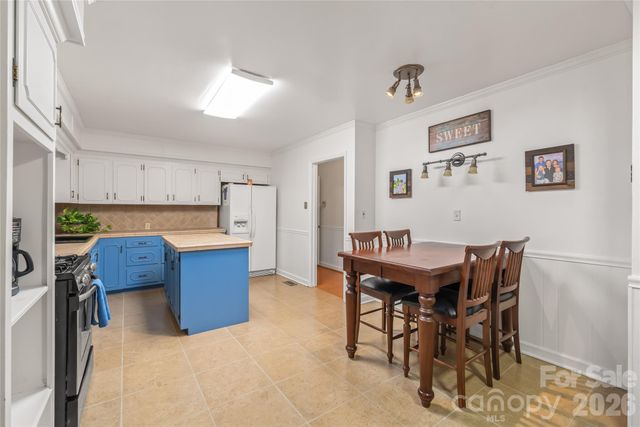 1339 Carmen Lane, Gastonia, NC 28054