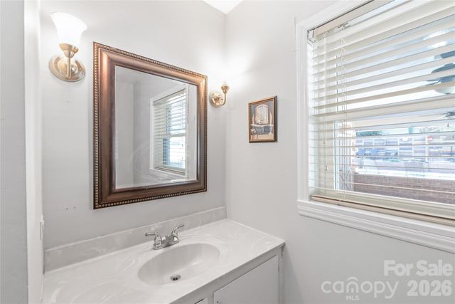 1339 Carmen Lane, Gastonia, NC 28054