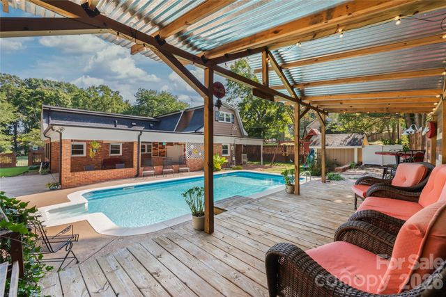 1339 Carmen Lane, Gastonia, NC 28054