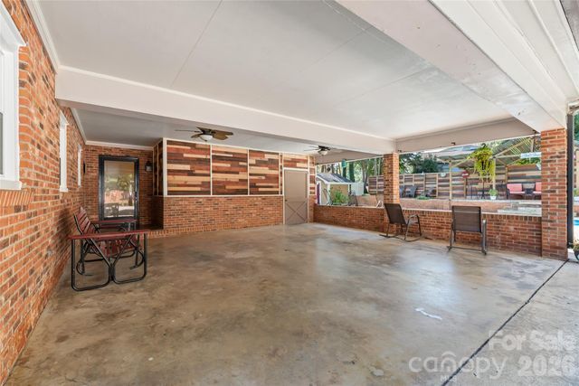 1339 Carmen Lane, Gastonia, NC 28054