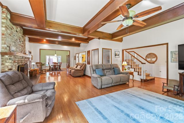 1339 Carmen Lane, Gastonia, NC 28054