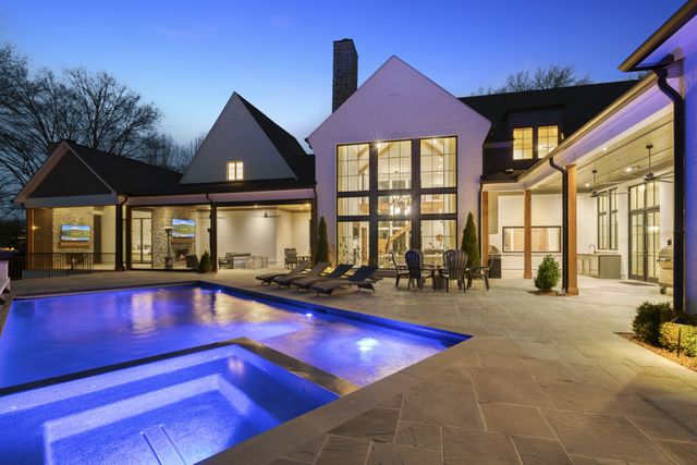 5231 Williamsburg Rd, Brentwood, TN 37027