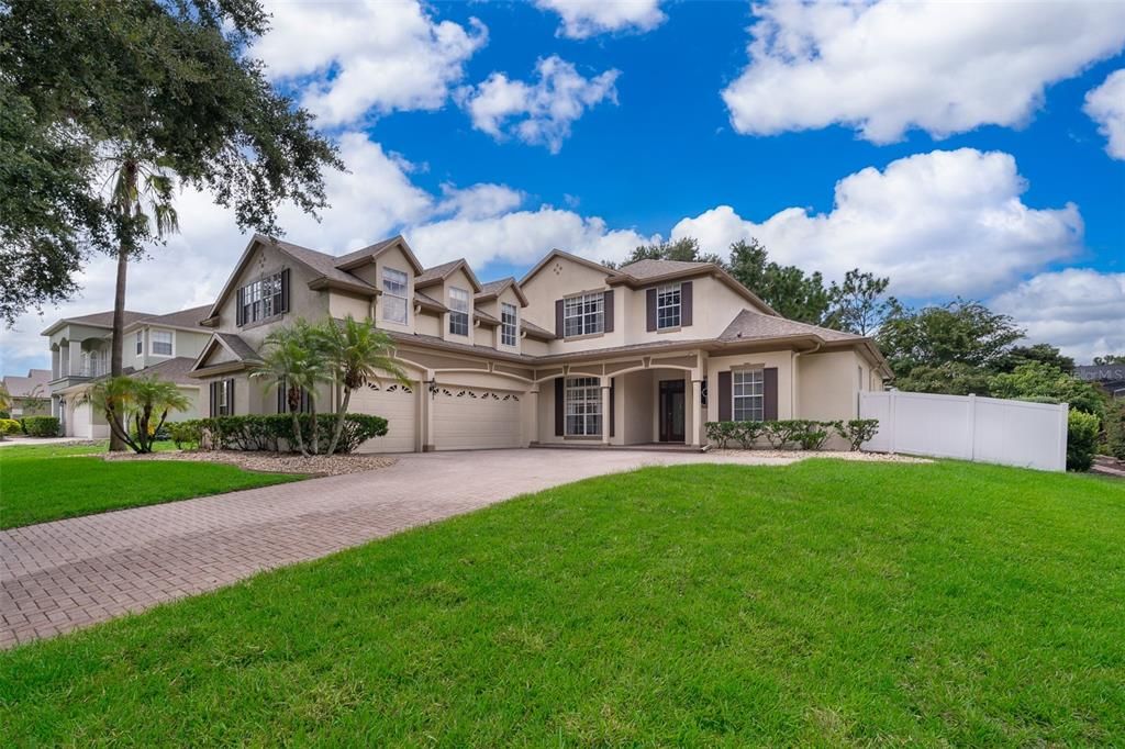 Image 1 of property listing at 9439 WESTOVER CLUB CIRCLE, Windermere, FL 34786
