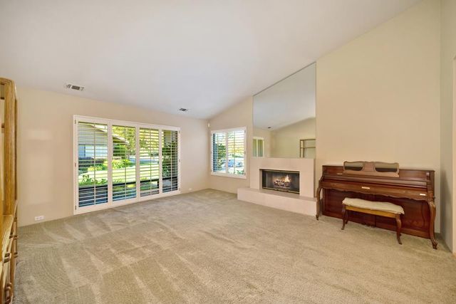 11678 Gold Country Blvd, Gold River, CA 95670