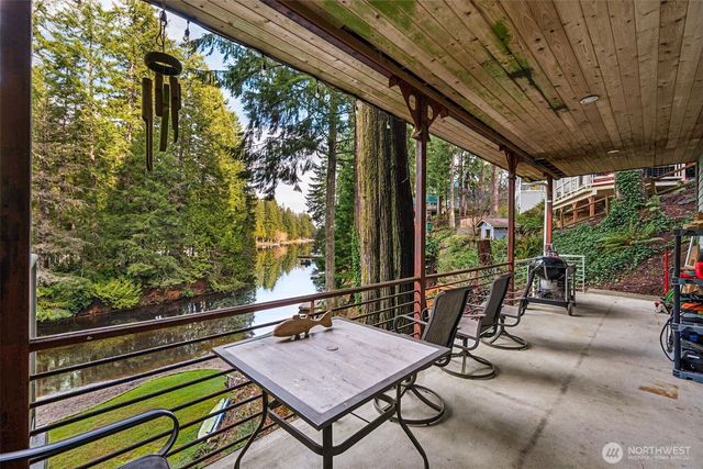 1030 E Saint Andrews Street, Shelton, WA 98584