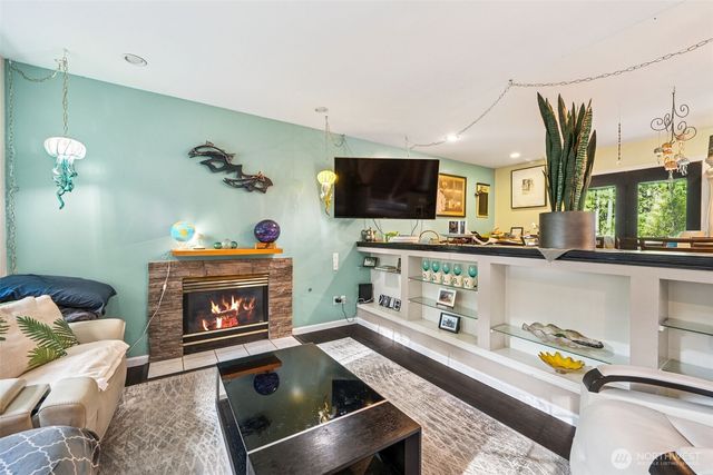 1030 E Saint Andrews Street, Shelton, WA 98584