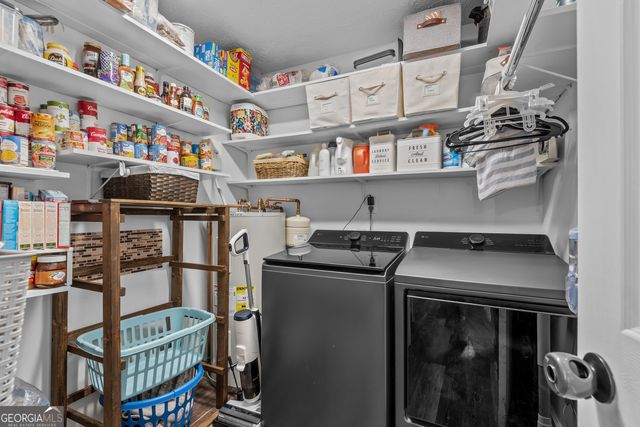 466 Grove Pointe Court, Locust Grove, GA 30248