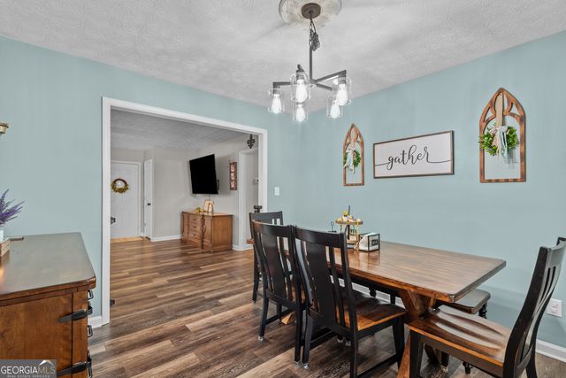 466 Grove Pointe Court, Locust Grove, GA 30248