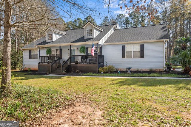 466 Grove Pointe Court, Locust Grove, GA 30248