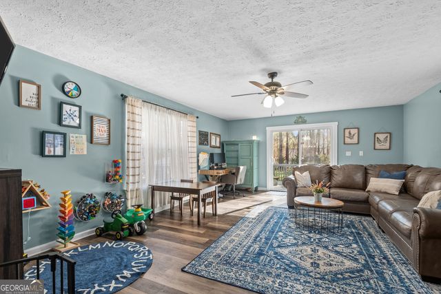 466 Grove Pointe Court, Locust Grove, GA 30248