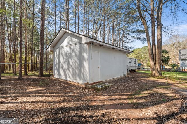 466 Grove Pointe Court, Locust Grove, GA 30248