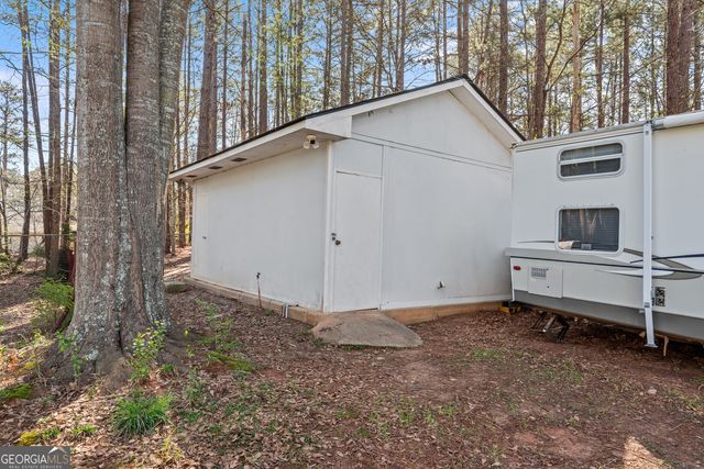 466 Grove Pointe Court, Locust Grove, GA 30248