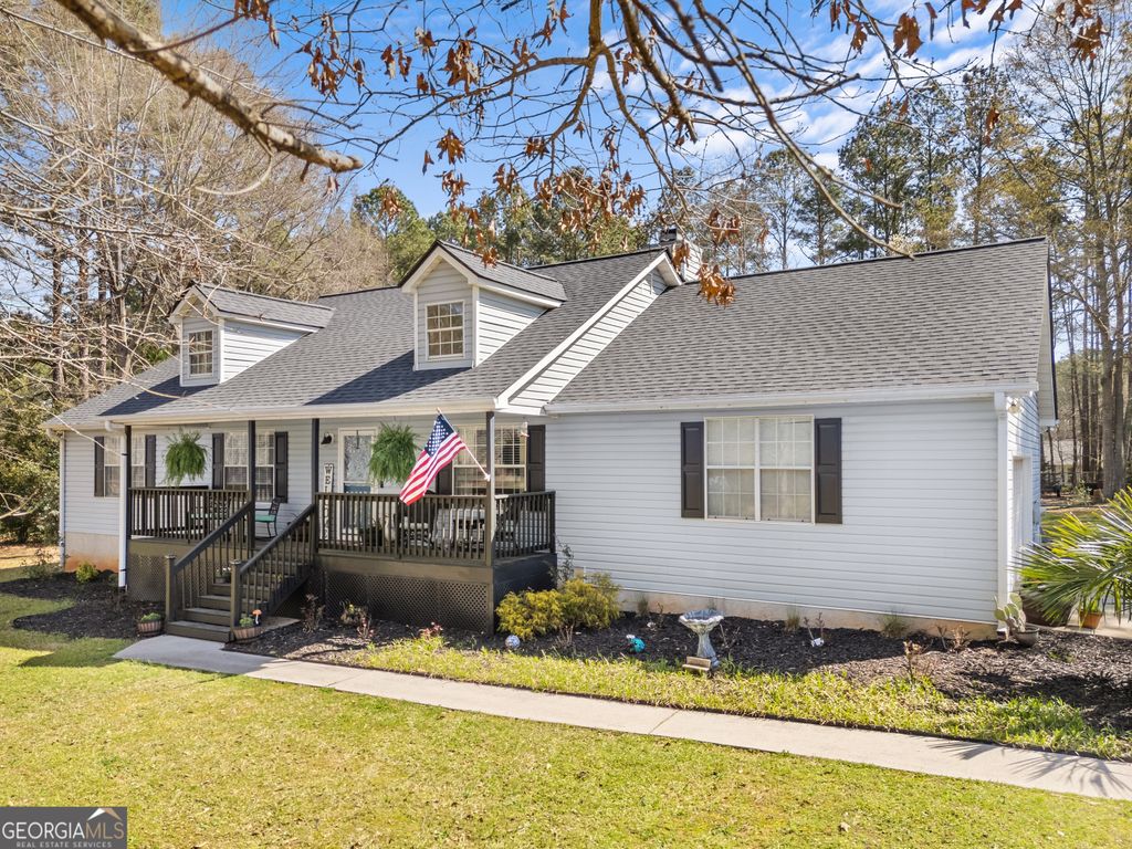 466 Grove Pointe Court, Locust Grove, GA 30248