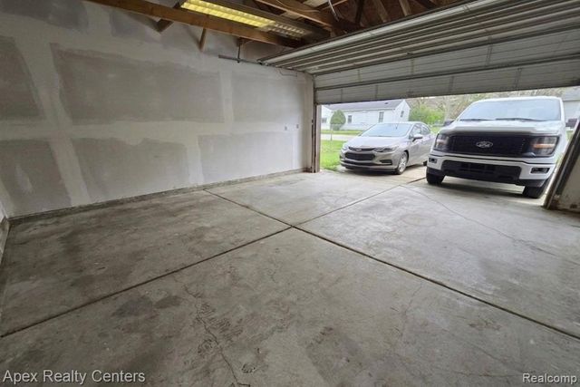 31939 Calhoun Court, Westland, MI 48186