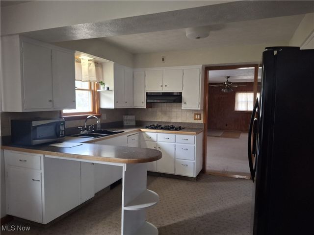 2444 Janice, Southington, OH 44470