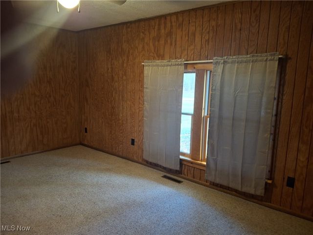 2444 Janice, Southington, OH 44470