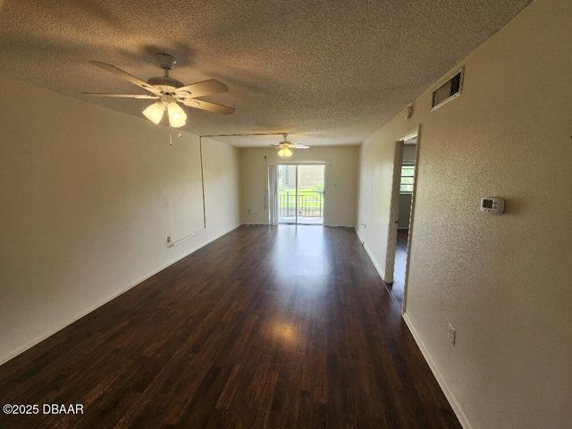 101 N Riverside Dr Apt 209, New Smyrna Beach, FL 32168
