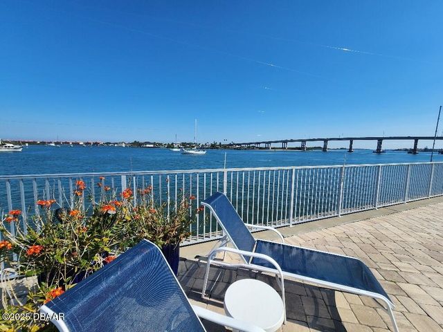 101 N Riverside Dr Apt 209, New Smyrna Beach, FL 32168