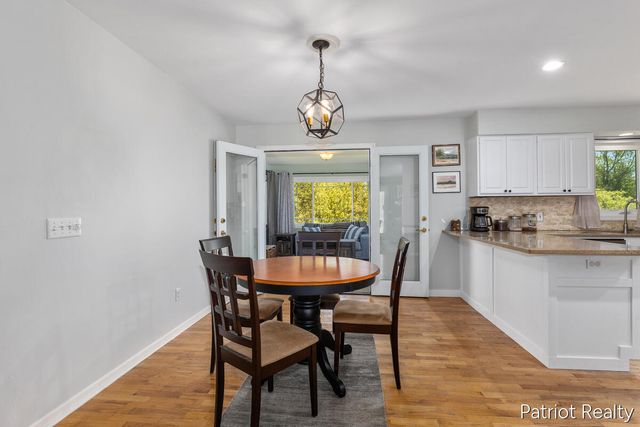 1330 Monte Carlo Drive, Jenison, MI 49428