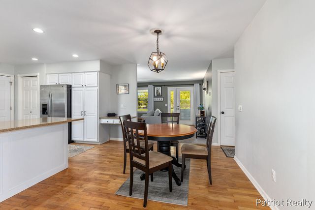 1330 Monte Carlo Drive, Jenison, MI 49428