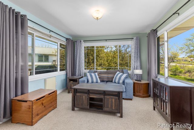1330 Monte Carlo Drive, Jenison, MI 49428