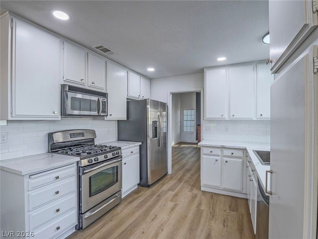 7377 Coffeyville Avenue, Las Vegas, NV 89147