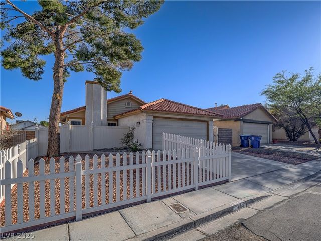 7377 Coffeyville Avenue, Las Vegas, NV 89147