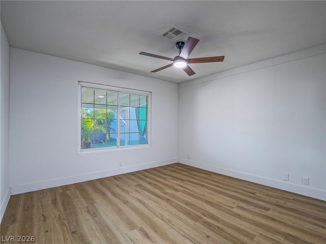 7377 Coffeyville Avenue, Las Vegas, NV 89147