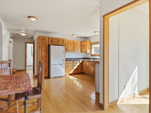 104 Guthrie Lane A & B, Taos, NM 87571