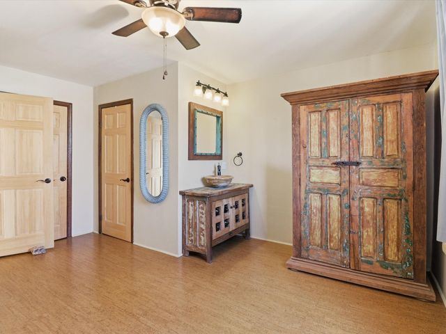 104 Guthrie Lane A & B, Taos, NM 87571