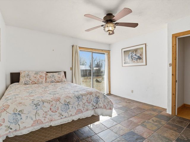 104 Guthrie Lane A & B, Taos, NM 87571