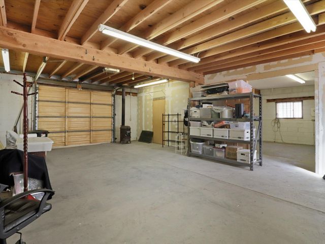 104 Guthrie Lane A & B, Taos, NM 87571