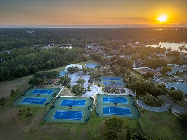 17005 EQUESTRIAN TRAIL, Odessa, FL 33556