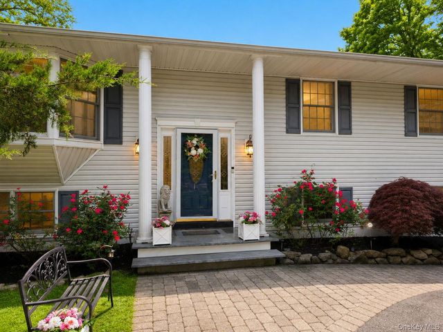 111 Ludvigh Road, Bardonia, NY 10954