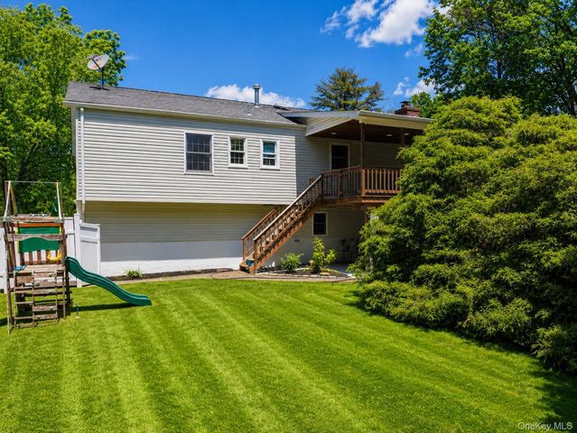 111 Ludvigh Road, Bardonia, NY 10954
