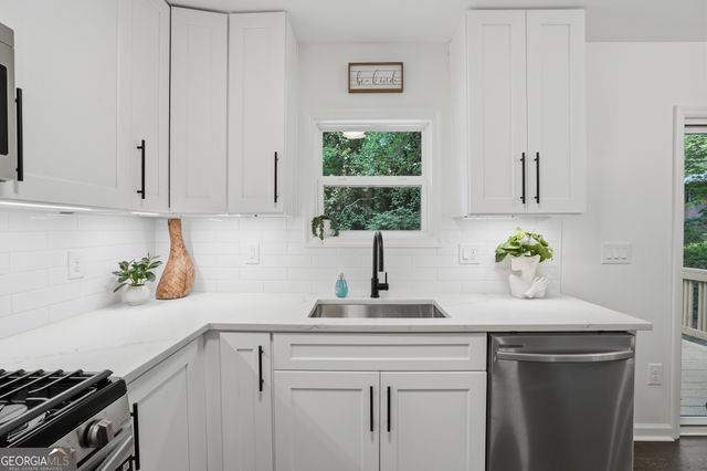 3270 Belfort Road SE, Atlanta, GA 30354