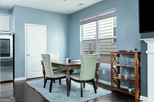 852 Regal Lane SW, Atlanta, GA 30331