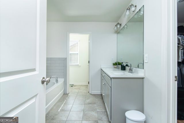 852 Regal Lane SW, Atlanta, GA 30331