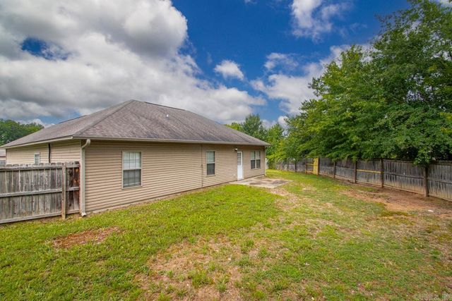 14107 Magnolia Glen Drive, Alexander, AR 72002