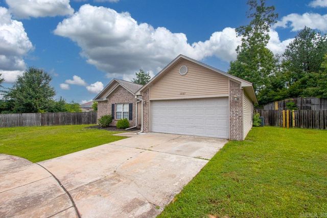 14107 Magnolia Glen Drive, Alexander, AR 72002