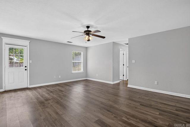 14107 Magnolia Glen Drive, Alexander, AR 72002