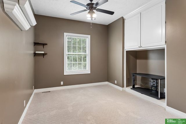 1821 S 171 Court, Omaha, NE 68130