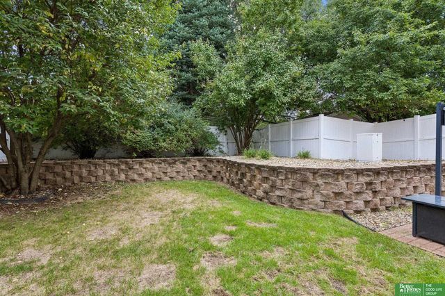 1821 S 171 Court, Omaha, NE 68130