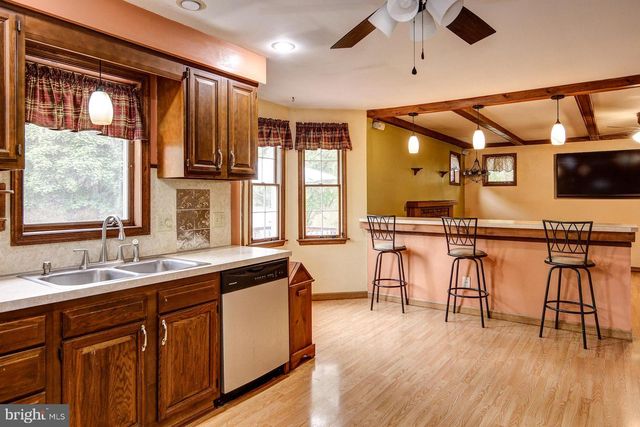 105 CRESCENT BLVD, Millville, NJ 08332
